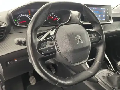 Photo 21 Peugeot 208  BLUEHDI 100 S&S BVM6