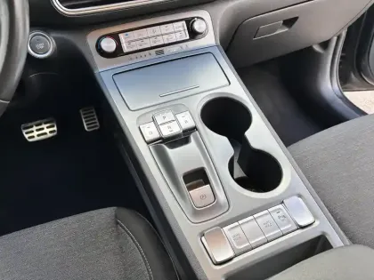 Photo 18 Hyundai Kona  Electrique 64 kWh - 204 ch