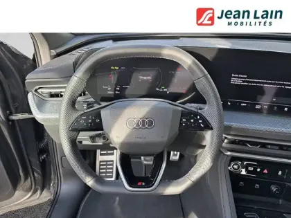 Photo 31 Audi Q5  e-hybrid 299 ch S tronic 7 Quattro