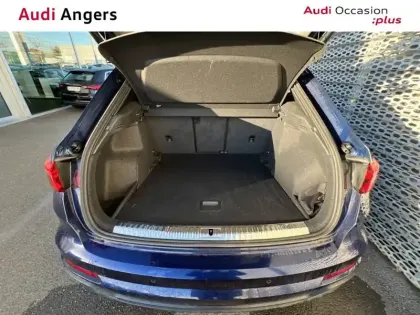 Photo 11 Audi Q3  35 TFSI 150 ch S tronic 7