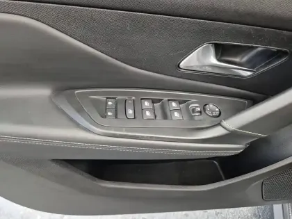 Photo 67 Peugeot 308  SW BlueHDi 130ch S&S EAT8