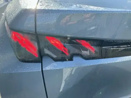 Photo 16 Peugeot 3008  Hybrid 145 e-DCS6