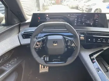 Photo 8 Peugeot 3008  Hybrid 145 e-DCS6