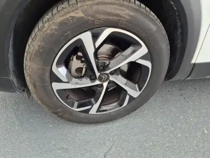 Photo 25 Citroën C5 aircross  PureTech 130 S&S BVM6