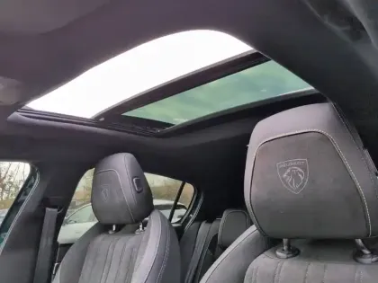 Photo 17 Peugeot 308  Hybrid 145 e-DCS6