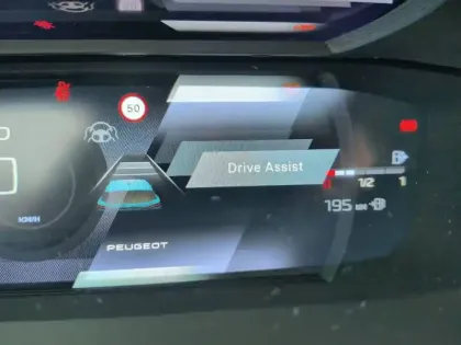 Photo 18 Peugeot 308  Hybrid 145 e-DCS6