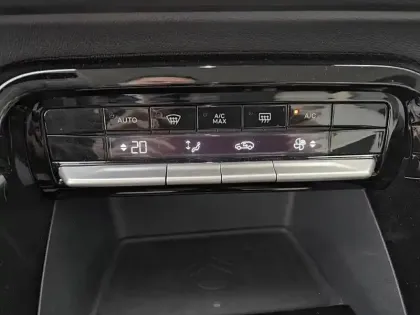 Photo 20 Citroën C3 Aircross  Hybride 136 e-DCS6