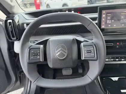 Photo 8 Citroën C3 Aircross  Hybride 136 e-DCS6