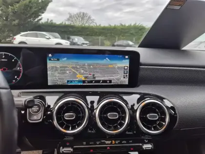 Photo 13 Mercedes Classe A  180 d 8G-DCT