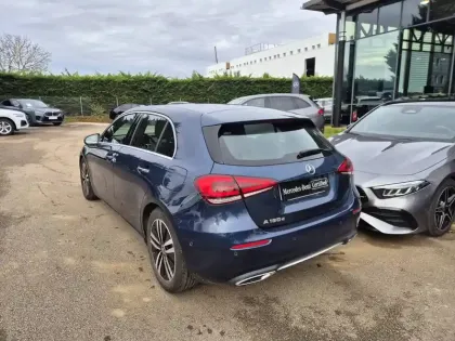 Photo 6 Mercedes Classe A  180 d 8G-DCT