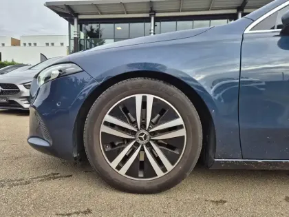 Photo 3 Mercedes Classe A  180 d 8G-DCT