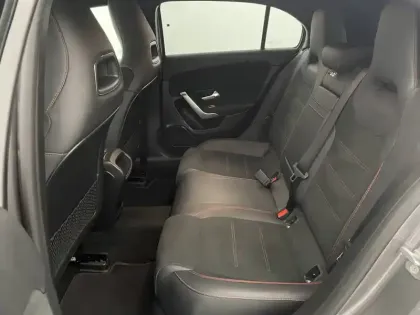 Photo 32 Mercedes Classe A  200 d 8G-DCT