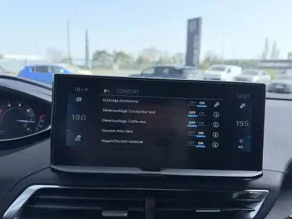 Photo 34 Peugeot 3008  BlueHDi 130ch S&S EAT8