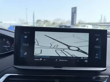 Photo 29 Peugeot 3008  BlueHDi 130ch S&S EAT8