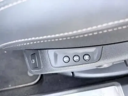 Photo 11 Peugeot 3008  BlueHDi 130ch S&S EAT8