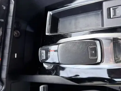 Photo 24 Peugeot 3008  BlueHDi 130ch S&S EAT8