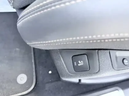 Photo 12 Peugeot 3008  BlueHDi 130ch S&S EAT8