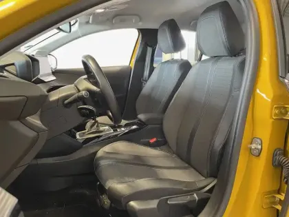 Photo 46 Peugeot 208  PureTech 100 S&S BVM6