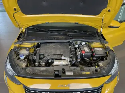 Photo 39 Peugeot 208  PureTech 100 S&S BVM6