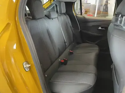 Photo 31 Peugeot 208  PureTech 100 S&S BVM6