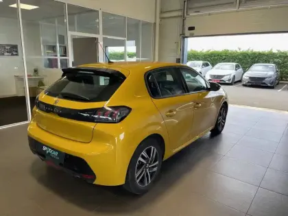 Photo 23 Peugeot 208  PureTech 100 S&S BVM6