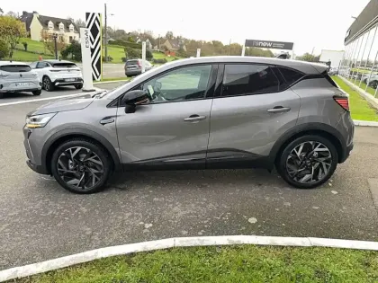 Photo 1 Renault Captur  E-Tech full hybrid 160 ch