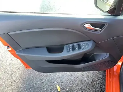 Photo 10 Renault Clio  SCe 65 ch