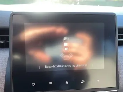 Photo 19 Renault Clio  SCe 65 ch