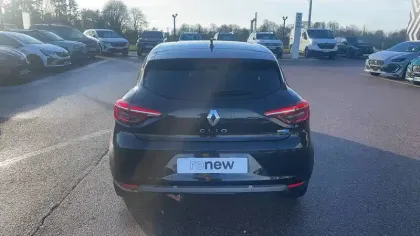 Photo 65 Renault Clio  E-Tech hybride 145