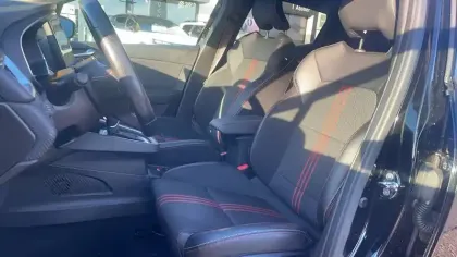 Photo 8 Renault Clio  E-Tech hybride 145