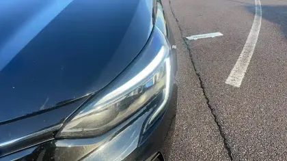 Photo 37 Renault Clio  E-Tech hybride 145