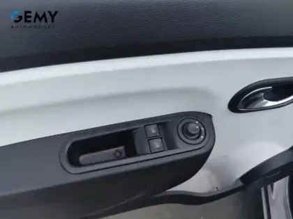 Photo 11 Renault Twingo  III 0.9 TCe 90 E6C