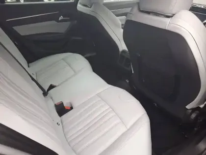 Photo 13 Peugeot 508  BlueHDi 130 ch S&S BVM6