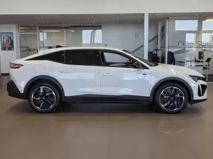 Photo 8 Peugeot 408  Electrique 58 kWh 210ch