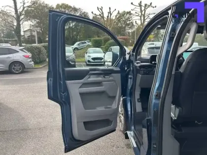 Photo 18 Ford Tourneo  Custom 340 L1H1 2.5 Duratec 232 ch PHEV CVT