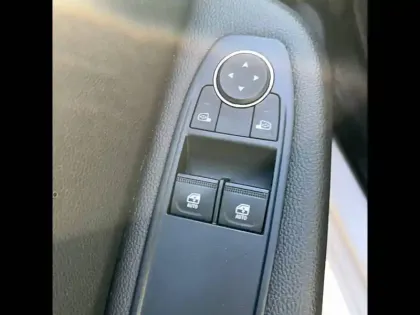 Photo 10 Renault Clio  SCe 65