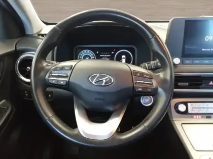Photo 11 Hyundai Kona  Electrique 39 kWh - 136 ch