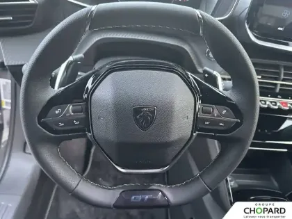 Photo 16 Peugeot 2008  Hybrid 145 e-DCS6