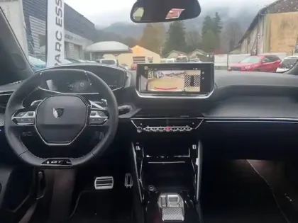 Photo 18 Peugeot 2008  Hybrid 145 e-DCS6