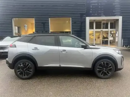 Photo 4 Peugeot 2008  Hybrid 145 e-DCS6