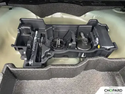 Photo 19 Peugeot 2008  Hybrid 145 e-DCS6