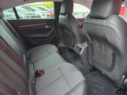 Photo 14 Peugeot 508  BlueHDi 130 ch S&S BVM6