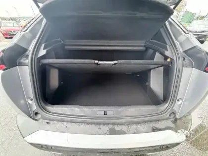 Photo 5 Peugeot 2008  PureTech 130 S&S EAT8