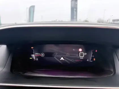 Photo 38 Peugeot 2008  PureTech 130 S&S EAT8