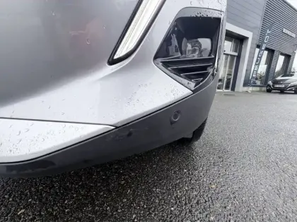 Photo 18 Peugeot 2008  PureTech 130 S&S EAT8