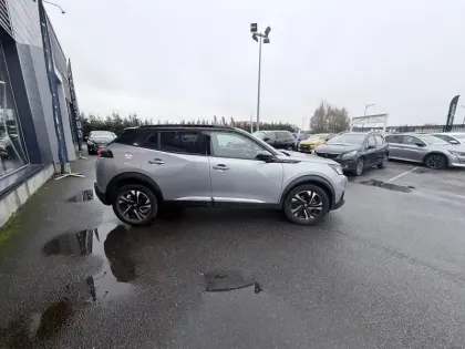 Photo 3 Peugeot 2008  PureTech 130 S&S EAT8