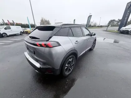 Photo 13 Peugeot 2008  PureTech 130 S&S EAT8