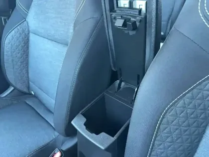 Photo 30 Renault Captur  TCe 100 GPL - 21