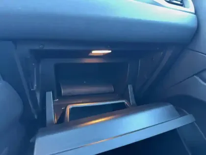 Photo 31 Renault Captur  TCe 100 GPL - 21