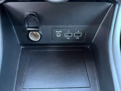 Photo 27 Renault Captur  TCe 100 GPL - 21